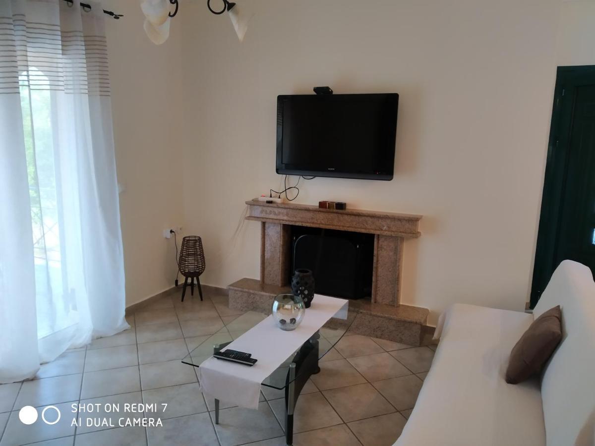 Villa Eleftheria Karavomylos Extérieur photo